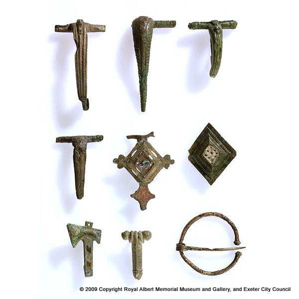 Selection of Roman brooches