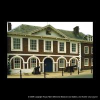 The front of the Custom House
