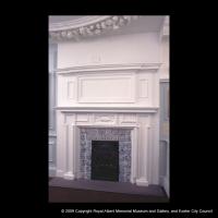 Fireplace surround with delftware tiles
