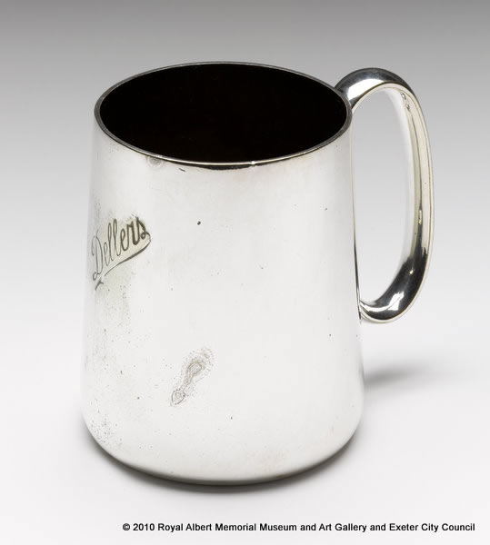 Deller's cafe mug