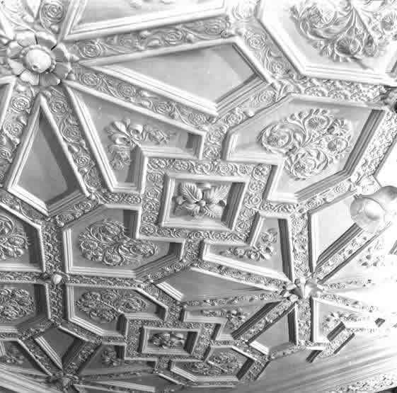 Totnes: Merchants - Parlour ceilings in Fore Street